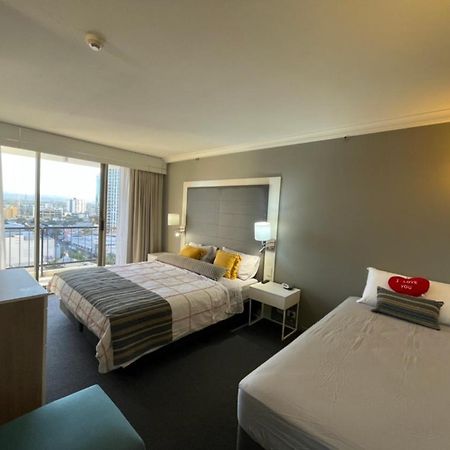 Luxury Apartment & Ocean View In Surfers Paradise Голд-Кост Екстер'єр фото